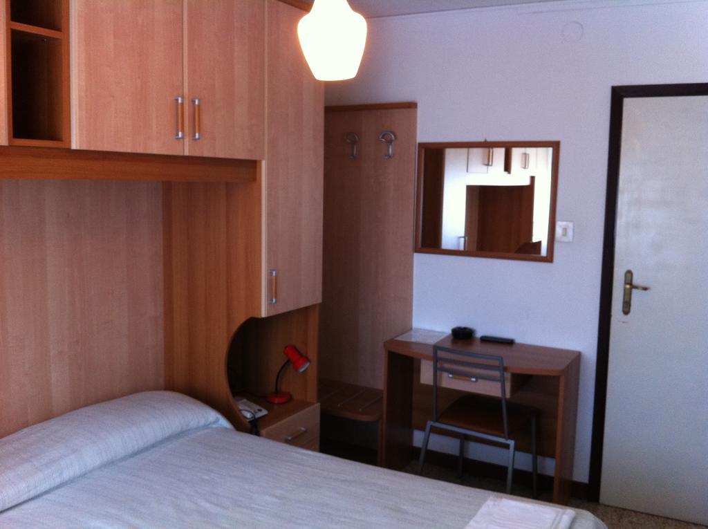 Hotel Britannia Lido di Jesolo Kamer foto